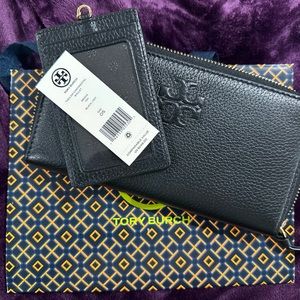 NWT Tory Burch Thea wallet